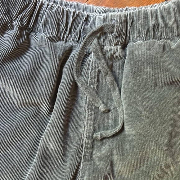 SKU California CORDUROY EASY SHORT - Picture 3 of 7